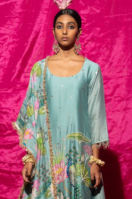 Chrkha_Green Chanderi Silk, Cotton, Linen Pearls, Lotus Placement Print Kurta Set _Online_at_Aza_Fashions