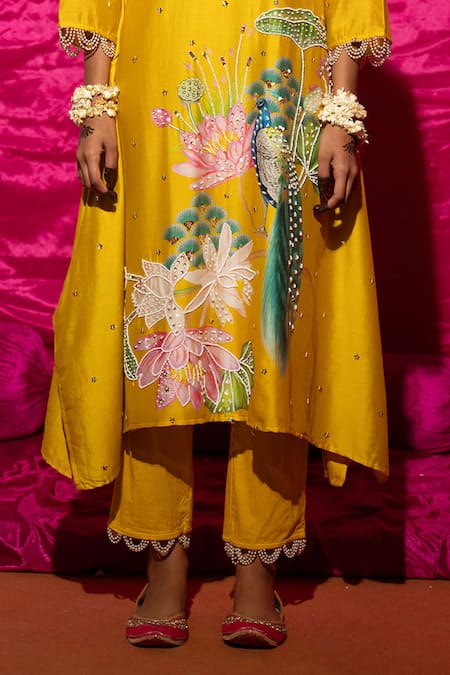 Buy_Chrkha_Yellow Cotton, Chanderi Silk Pearls, Floral Placement Print A-line Kurta Set _Online_at_Aza_Fashions
