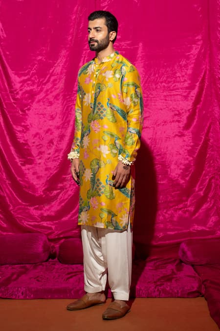 Chrkha_Yellow Cotton Satin, Chanderi Silk Printed Kurta And Pant Set _Online_at_Aza_Fashions