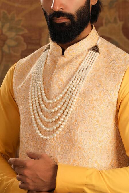 Cosa Nostraa_White Vintage Beaded Mala _Online_at_Aza_Fashions