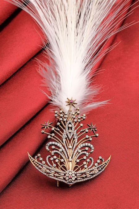 Buy Cosa Nostraa Gold Stones Elegant Rays Embellished Kalangi Online at Aza Fashions Buy_Cosa Nostraa_Gold Stones Elegant Rays Embellished Kalangi _Online_at_Aza_Fashions