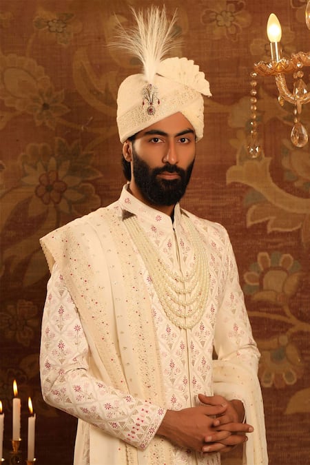 Cosa Nostraa Gold Jewel Fountain Embellished Kalangi Online at Aza Fashions Cosa Nostraa_Gold Jewel Fountain Embellished Kalangi _Online_at_Aza_Fashions