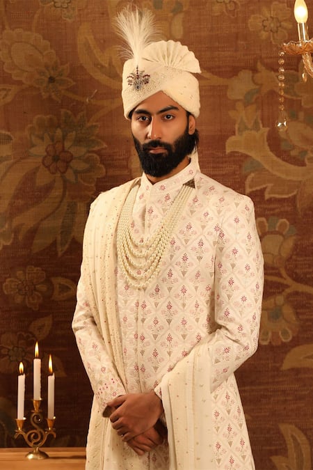 Cosa Nostraa Gold Studded Shimmer Embellished Kalangi Online at Aza Fashions Cosa Nostraa_Gold Studded Shimmer Embellished Kalangi _Online_at_Aza_Fashions