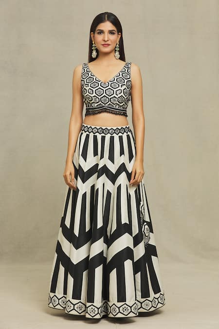 Buy Vandana Sethi Black Silk Mirrors, Piping V-neck Pipe And Embroidered Blouse Lehenga Set Online at Aza Fashions Buy_Vandana Sethi_Black Silk Mirrors, Piping V-neck Pipe And Embroidered Blouse Lehenga Set _Online_at_Aza_Fashions