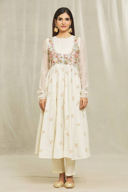 Bhusattva White Organic Silk Hand Embroidered Floral Flared Kurta With Dupatta Online at Aza Fashions Bhusattva_White Organic Silk Hand Embroidered Floral Flared Kurta With Dupatta _Online_at_Aza_Fashions