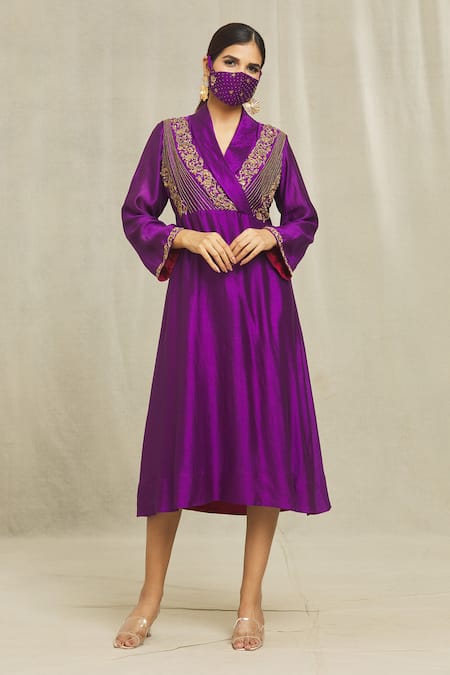 Bhusattva Organic Silk Embroidered Kurta 