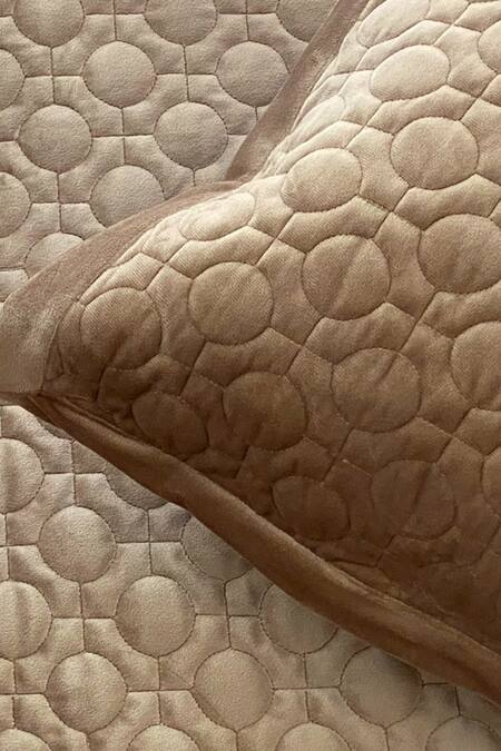 Sadyaska_Gold Velvet Pile Quilted Bedsheet Set_Online_at_Aza_Fashions