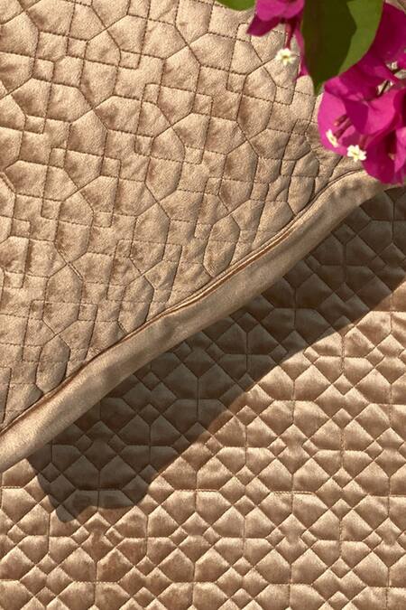 Sadyaska_Brown Velvet Pile Quilted Bedsheet Set_Online_at_Aza_Fashions