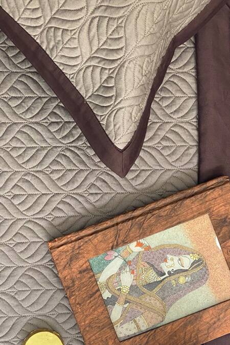 Buy_Sadyaska_Brown 300tc Cotton Quilted Reversible Bedsheet Set_Online_at_Aza_Fashions