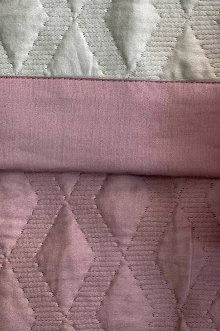 Buy_Sadyaska_Green 300tc Cotton Quilted Reversible Bedsheet Set_Online_at_Aza_Fashions