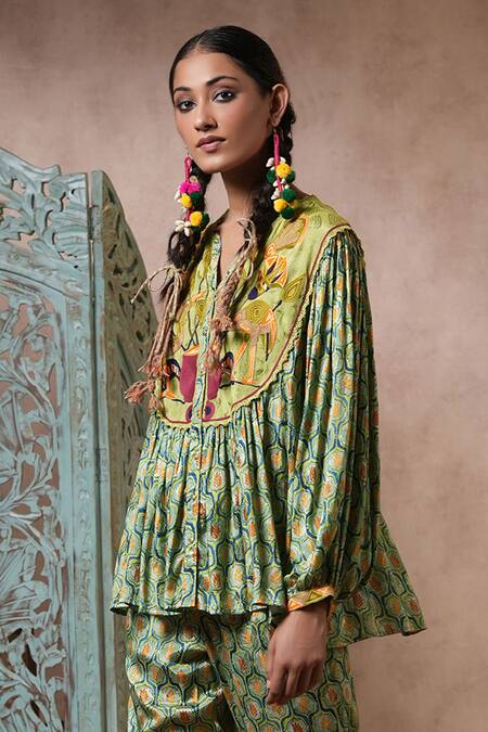 Buy_Nyaro_Green Viscose Embroidery Mandarin Collar Blossom Print Shirt With Pant _Online_at_Aza_Fashions
