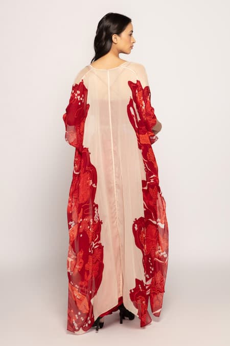 Saaksha & Kinni Floral Print Cape 