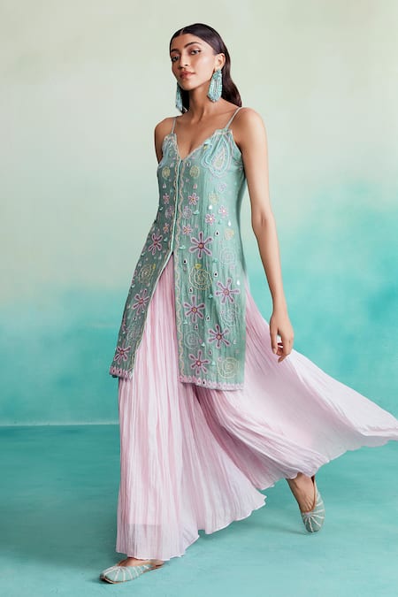 Shop The Right Cut Blue Chanderi Mirrors, Embroidery V-neck Celestial Kutchi Kurta And Skirt Set Shop_The Right Cut_Blue Chanderi Mirrors, Embroidery V-neck Celestial Kutchi Kurta And Skirt Set