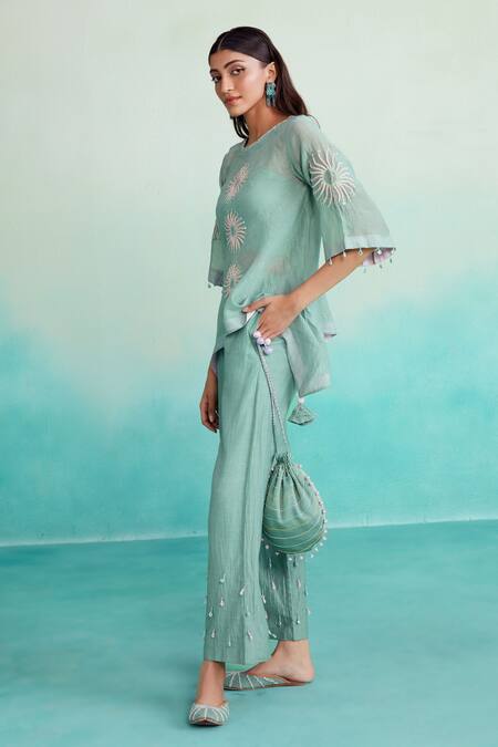 Buy The Right Cut Blue Chanderi, Linen Tassels Mintylicious Embroidered Top And Trouser Co-ord Set Online at Aza Fashions Buy_The Right Cut_Blue Chanderi, Linen Tassels Mintylicious Embroidered Top And Trouser Co-ord Set _Online_at_Aza_Fashions