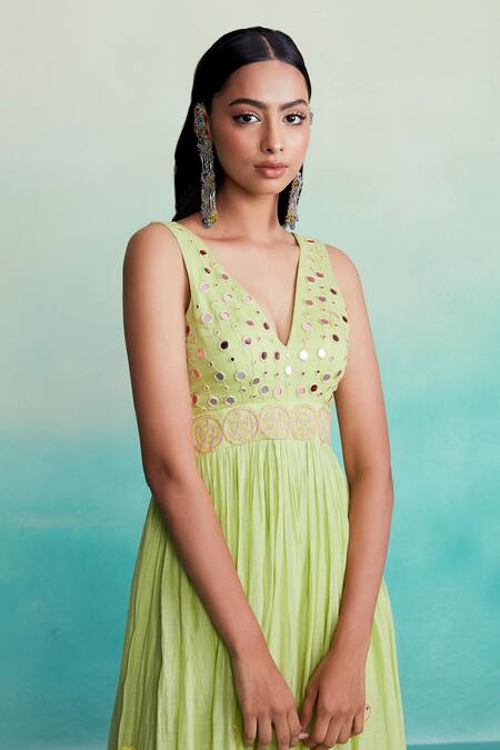 The Right Cut Green Chanderi Embroidery, Mirrors V-neck Citrine Hand Jumpsuit Online at Aza Fashions The Right Cut_Green Chanderi Embroidery, Mirrors V-neck Citrine Hand Jumpsuit _Online_at_Aza_Fashions
