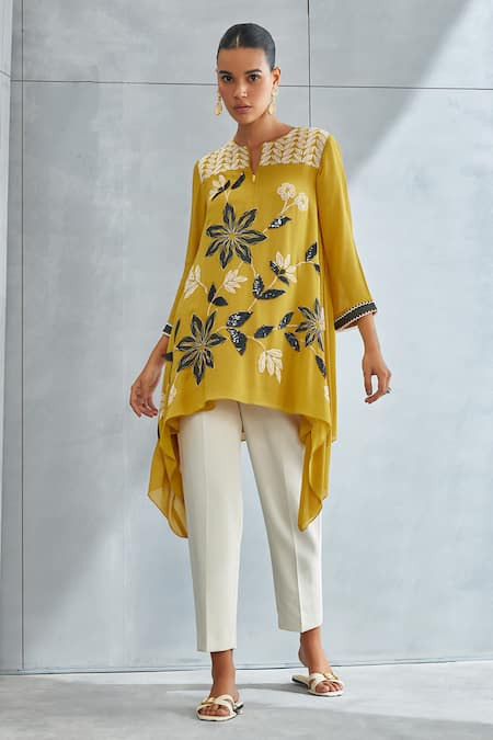 Namrata Joshipura Floral Embroidered Asymmetric Tunic 