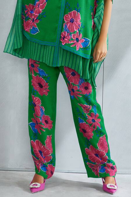 Namrata Joshipura_Green Georgette Embellished Sequin Round Zinna Floral Pattern Top And Pant Set_Online_at_Aza_Fashions