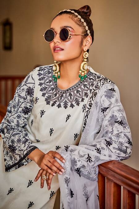 Shop_The Royaleum_Ivory Silk, Organza Embroidery Round Neck Shikargah Patterned Kurta Pant Set_Online_at_Aza_Fashions