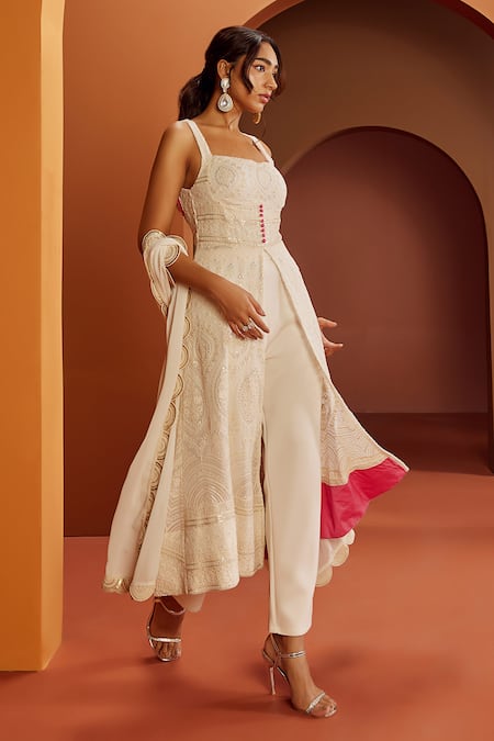 Shop SAANJH BY LEA White Crepe, Georgette Lace, Embroidery Square Neck Falak Anarkali Pant Set Online at Aza Fashions Shop_SAANJH BY LEA_White Crepe, Georgette Lace, Embroidery Square Neck Falak Anarkali Pant Set _Online_at_Aza_Fashions