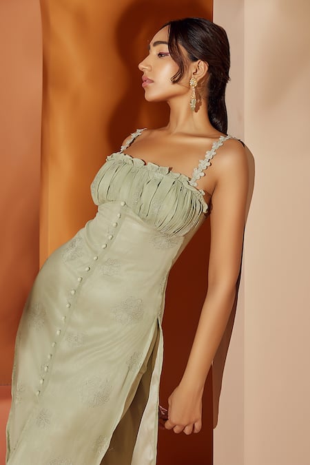 SAANJH BY LEA Green Georgette Lace, Embroidery Square Neck Aarya Kurta Pant Set at Aza Fashions SAANJH BY LEA_Green Georgette Lace, Embroidery Square Neck Aarya Kurta Pant Set _at_Aza_Fashions