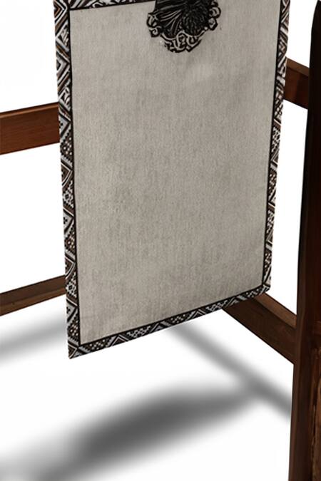 Perenne Design Grey Cotton Printed Reversible Table Runner Single Pc Online at Aza Fashions Perenne Design_Grey Cotton Printed Reversible Table Runner Single Pc_Online_at_Aza_Fashions