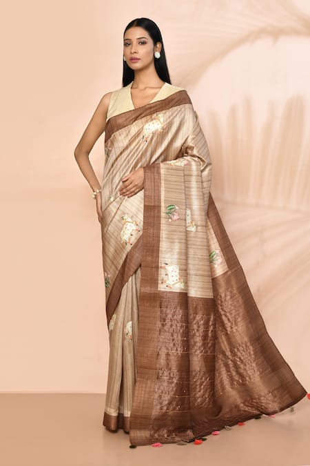 Nazaakat by Samara Singh Beige Silk Printed And Embroidered Stripe Lotus Saree With Running Blouse