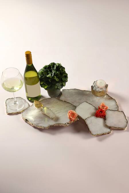 Buy Pinch Of Pretty Stone Cheese Board at Aza Fashions Buy_Pinch Of Pretty_Stone Cheese Board_at_Aza_Fashions