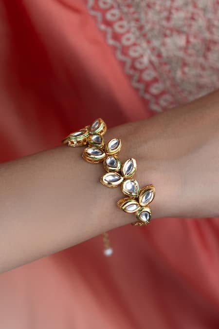Do Taara_Gold Plated Crystals Kundan Embellished Cut Work Bracelet _Online_at_Aza_Fashions