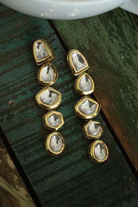 Shop Do Taara Gold Plated Diamonds, Stones Geometric Kundan Embellished Dangler Earrings at Aza Fashions Shop_Do Taara_Gold Plated Diamonds, Stones Geometric Kundan Embellished Dangler Earrings _at_Aza_Fashions