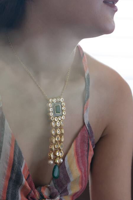 Buy_Do Taara_Green Pearls, Kundan, Natural Stones Pendant Necklace_Online_at_Aza_Fashions