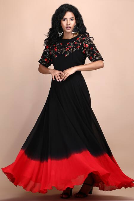 Label Ivish_Black Silk Georgette Valerian Embroidered Dress _at_Aza_Fashions
