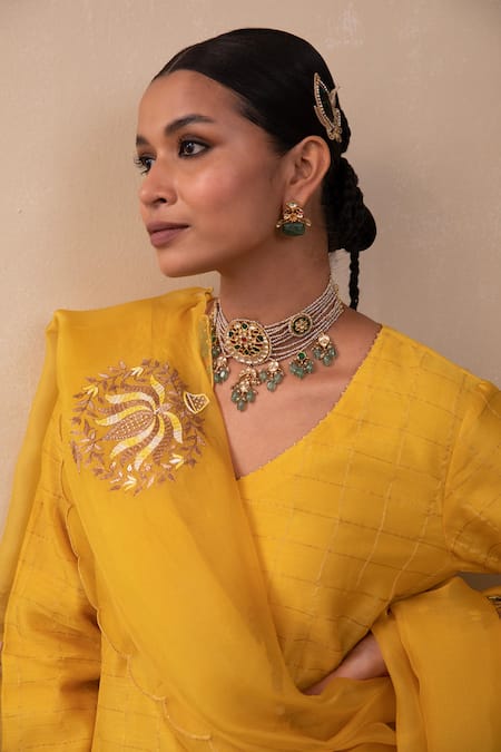 Buy_Pink City By Sarika_Yellow Silk, Chanderi, Organza Embroidery V-neck Chequered Kurta Pant Set 