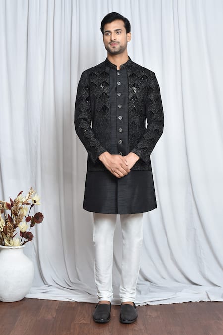 Aryavir Malhotra Sequin & Thread Embroidered Sherwani Set 