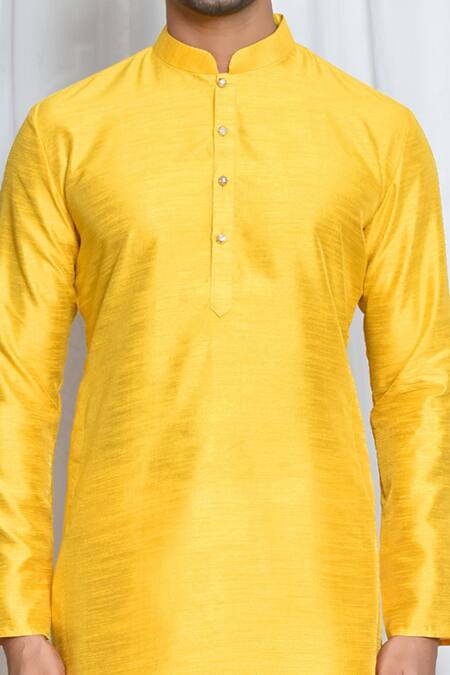 Arihant Rai Sinha_Yellow Silk Embroidery Mandarin Collar Plain Kurta _Online_at_Aza_Fashions