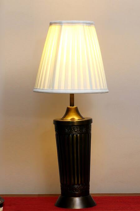 Nakshikathaa - Homeware Vaishnavi Table Lamp 