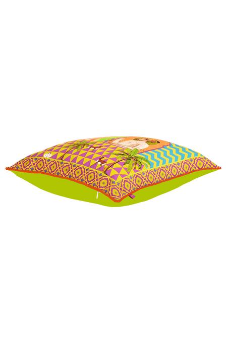 Oris Root_Multi Color Printed Bagh E Shalimar Jannat Mughal Cushion Cover Set Of 5_Online_at_Aza_Fashions