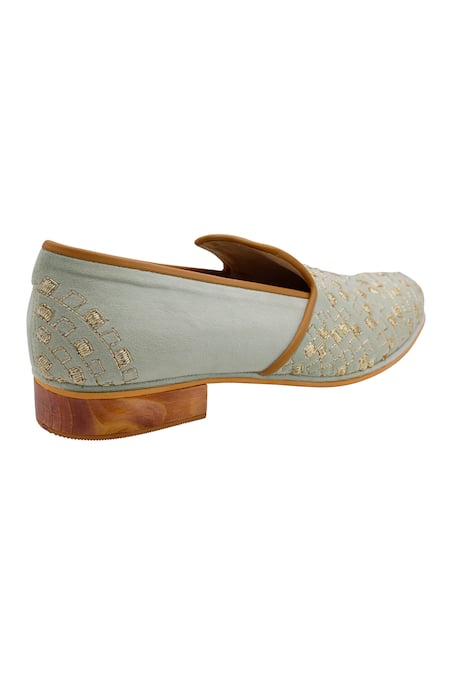 Shop_Pako_Green Embroidered David Zardozi Shoes  _Online_at_Aza_Fashions