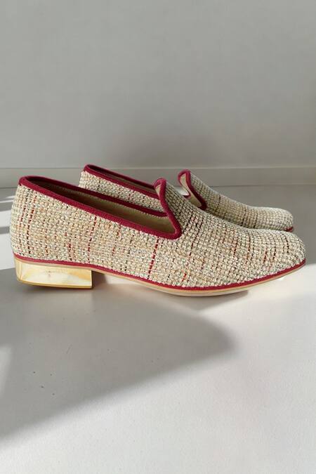 Pako Cream & Maroon Textured Loafers 