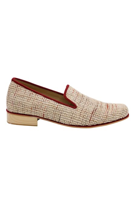 Buy_Pako_Cream Textured And Maroon Loafers _Online_at_Aza_Fashions