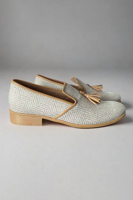 Shop_Pako_Cream Textured Thomas Tasselled Shoes _at_Aza_Fashions