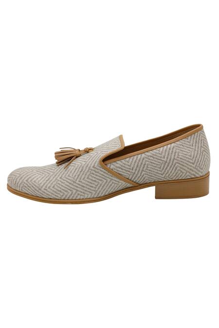Pako_Cream Textured Thomas Tasselled Shoes _at_Aza_Fashions