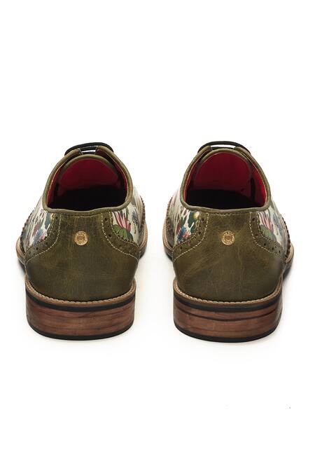 Buy Banjaaran Studio Green Floral Pattern Genuine Leather Brogues Online at Aza Fashions Buy_Banjaaran Studio_Green Floral Pattern Genuine Leather Brogues_Online_at_Aza_Fashions