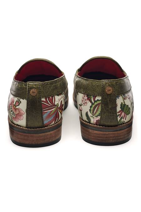 Buy Banjaaran Studio Green Floral Vine Bageecha Pattern Loafers Online at Aza Fashions Buy_Banjaaran Studio_Green Floral Vine Bageecha Pattern Loafers_Online_at_Aza_Fashions