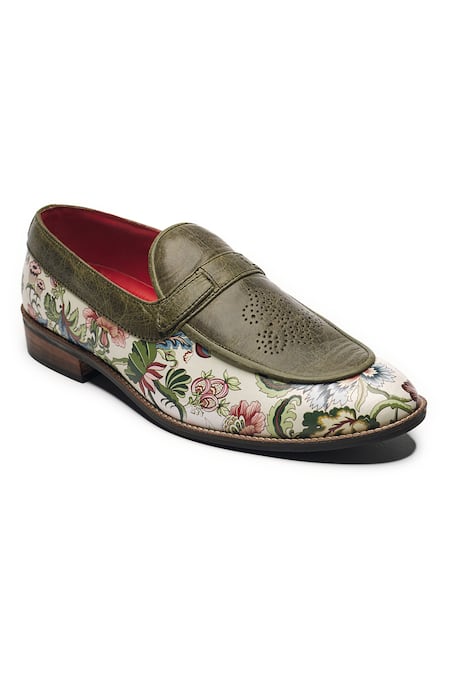 Shop Banjaaran Studio Green Floral Vine Bageecha Pattern Loafers Online at Aza Fashions Shop_Banjaaran Studio_Green Floral Vine Bageecha Pattern Loafers_Online_at_Aza_Fashions