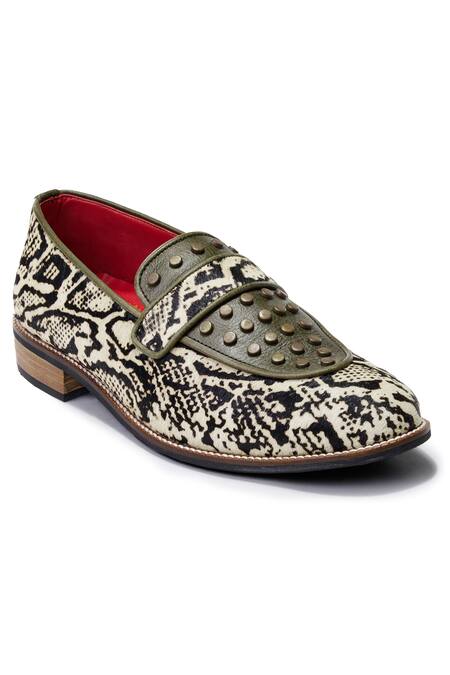 Shop Banjaaran Studio Green Python Patterned Slip-on Loafers Online at Aza Fashions Shop_Banjaaran Studio_Green Python Patterned Slip-on Loafers_Online_at_Aza_Fashions