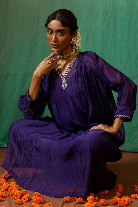 Buy_Chokhi Chorri_Purple Kurta Malai Chanderi Embroidered Sequin Hiranya Yoke Gathered Set _Online_at_Aza_Fashions