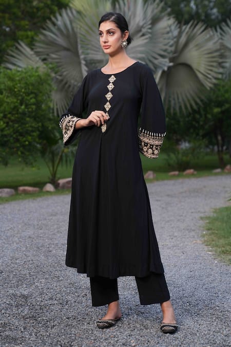Buy_Nazar By Indu_Black Cotton Embroidery Boat Neck Hand Kurta And Pant Set _Online_at_Aza_Fashions