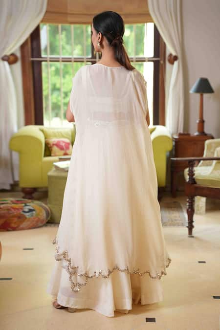 Shop_Nazar By Indu_White Georgette Mirrors Round Neck Work Lehenga Set _at_Aza_Fashions