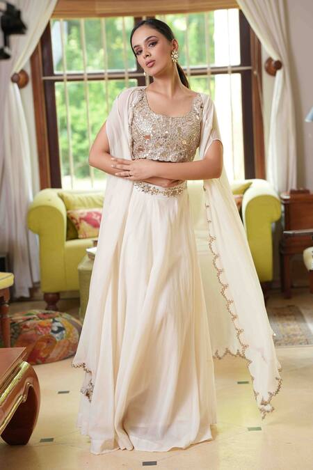 Buy_Nazar By Indu_White Georgette Mirrors Round Neck Work Lehenga Set _Online_at_Aza_Fashions