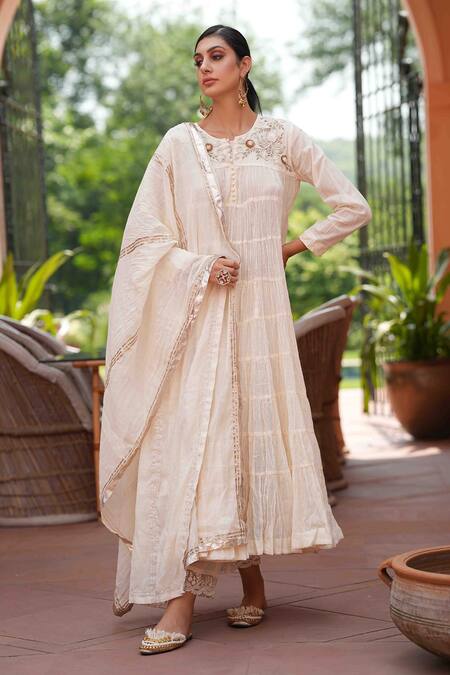Nazar By Indu_White Cotton Embroidery Round Neck Frill Anarkali Pant Set _Online_at_Aza_Fashions